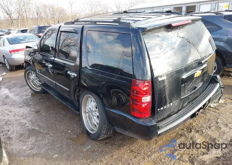 2013 Chevrolet Tahoe Ltz z USA, uszkodzony, nr VIN 1GNSKCE08DR105147
